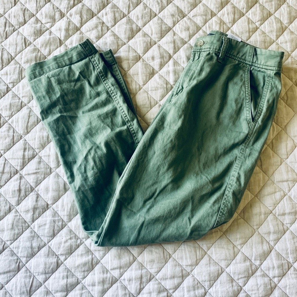 J Crew Green Linen Cropped Pants